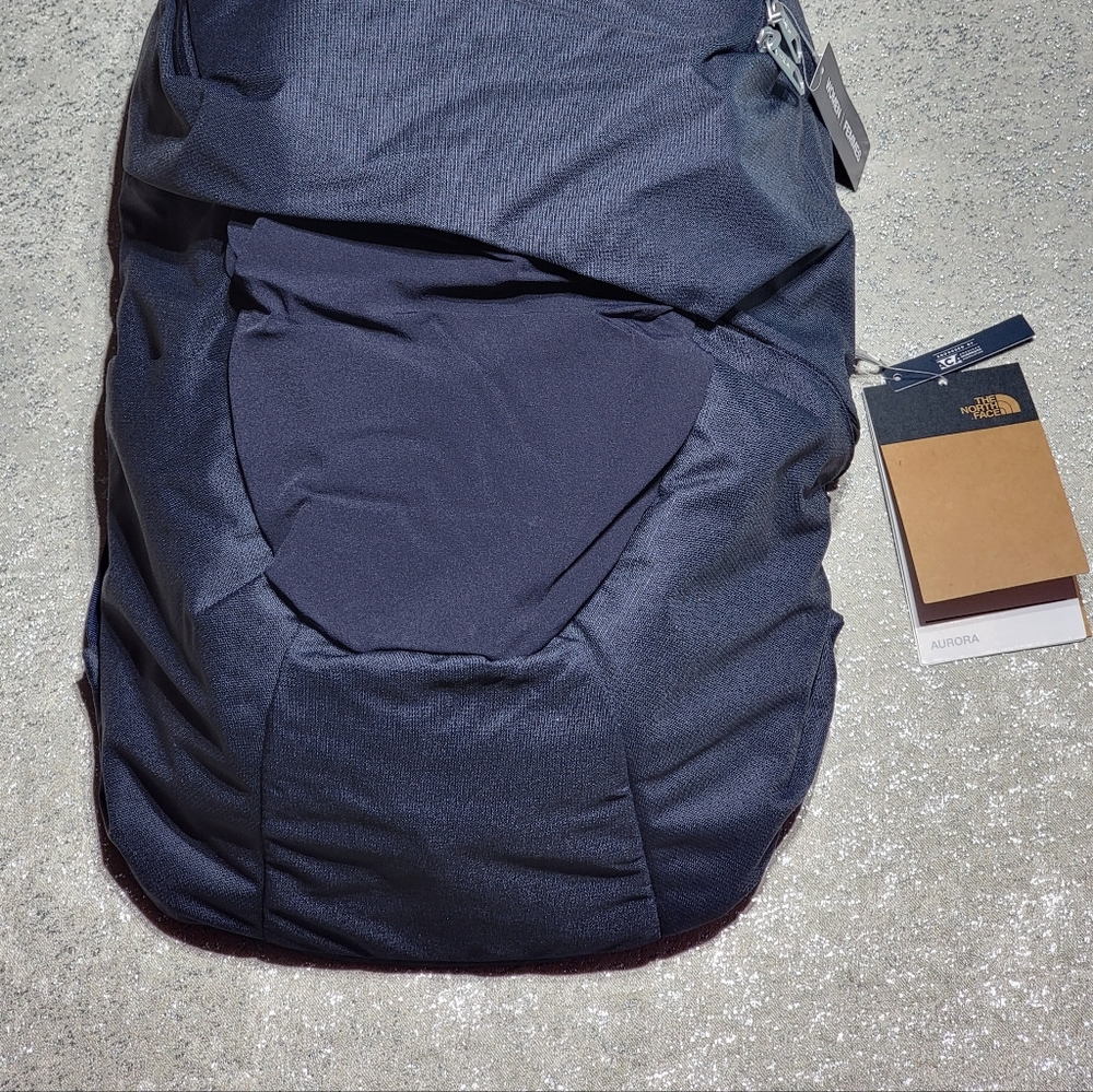 NEW The North Face Aurora Women's Navy Blue Backpack $109 - Picture 3 of 15